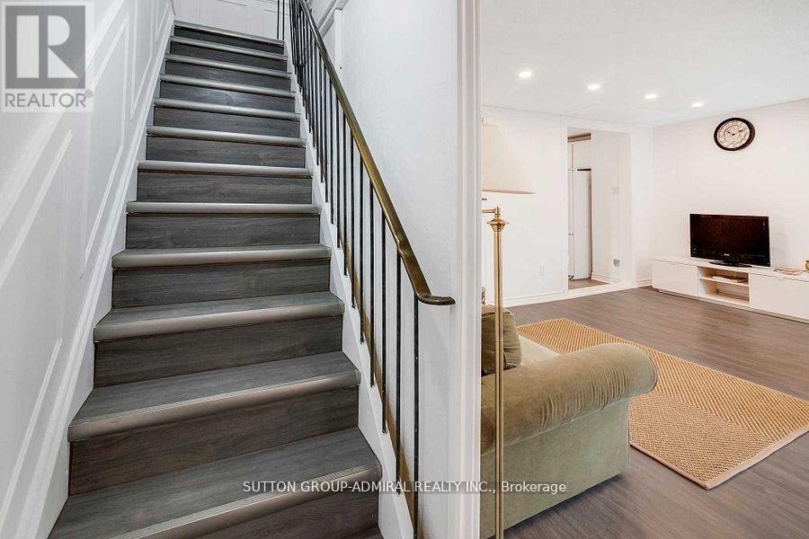 143 Torresdale Avenue, Toronto, ON - Indoor Photo Showing Other Room