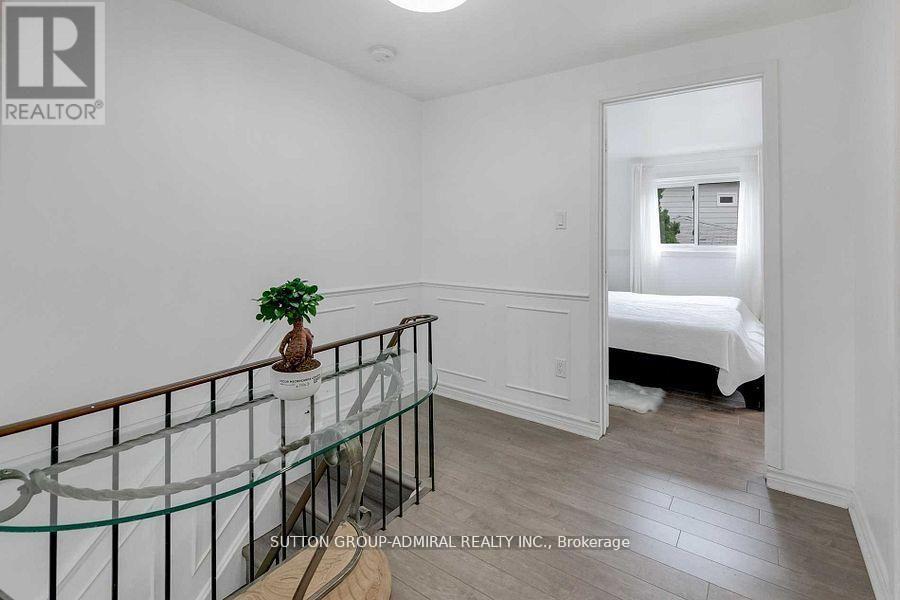 143 Torresdale Avenue, Toronto, ON - Indoor Photo Showing Other Room