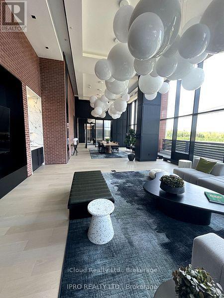 1706 - 3220 William Coltson Ave. Avenue, Oakville, ON - Indoor Photo Showing Other Room