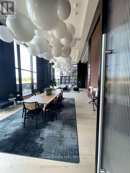 1706 - 3220 William Coltson Ave. Avenue, Oakville, ON - Indoor Photo Showing Other Room