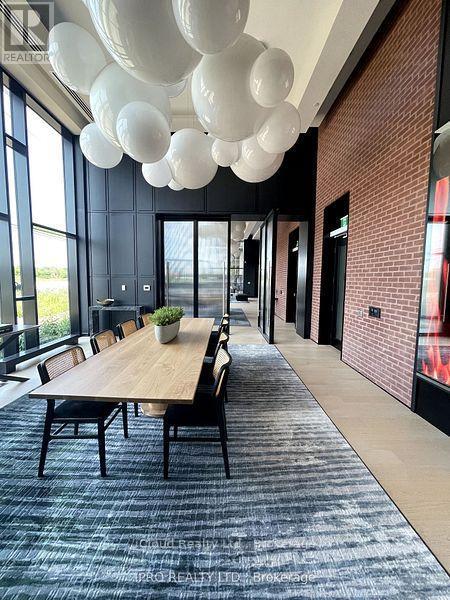 1706 - 3220 William Coltson Ave. Avenue, Oakville, ON - Indoor Photo Showing Dining Room