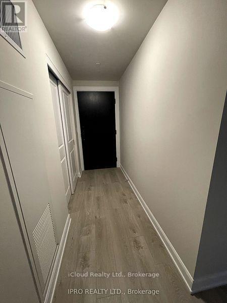 1706 - 3220 William Coltson Ave. Avenue, Oakville, ON - Indoor Photo Showing Other Room