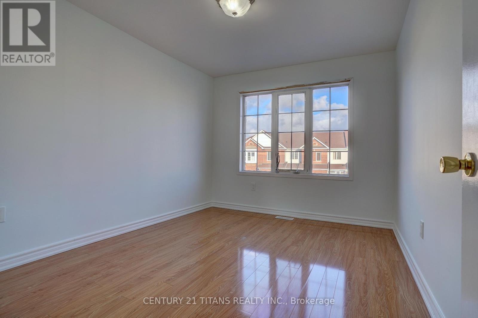 97 Triple Crown Avenue, Toronto, ON - Indoor Photo Showing Other Room