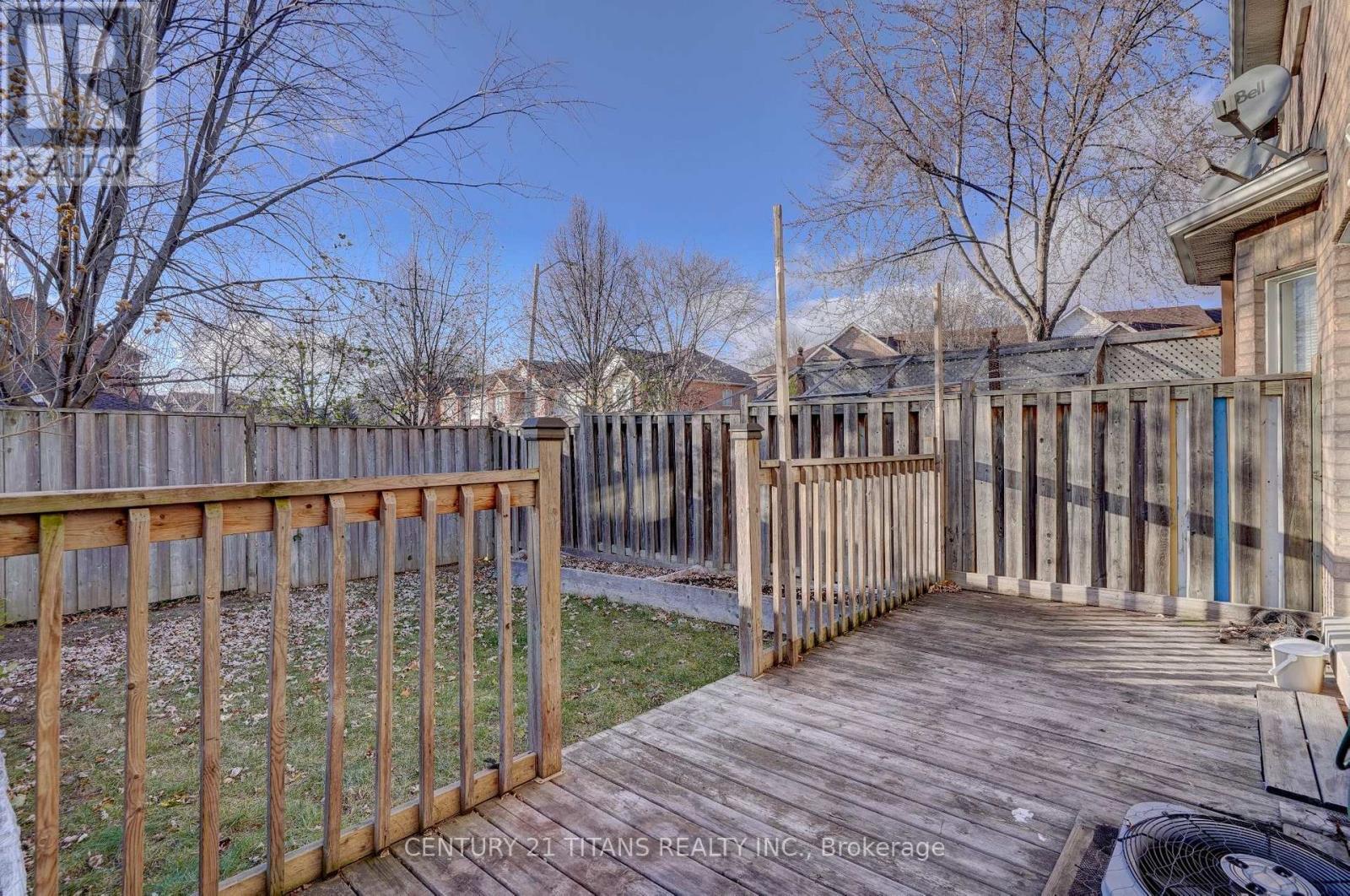 97 Triple Crown Avenue, Toronto, ON - Outdoor