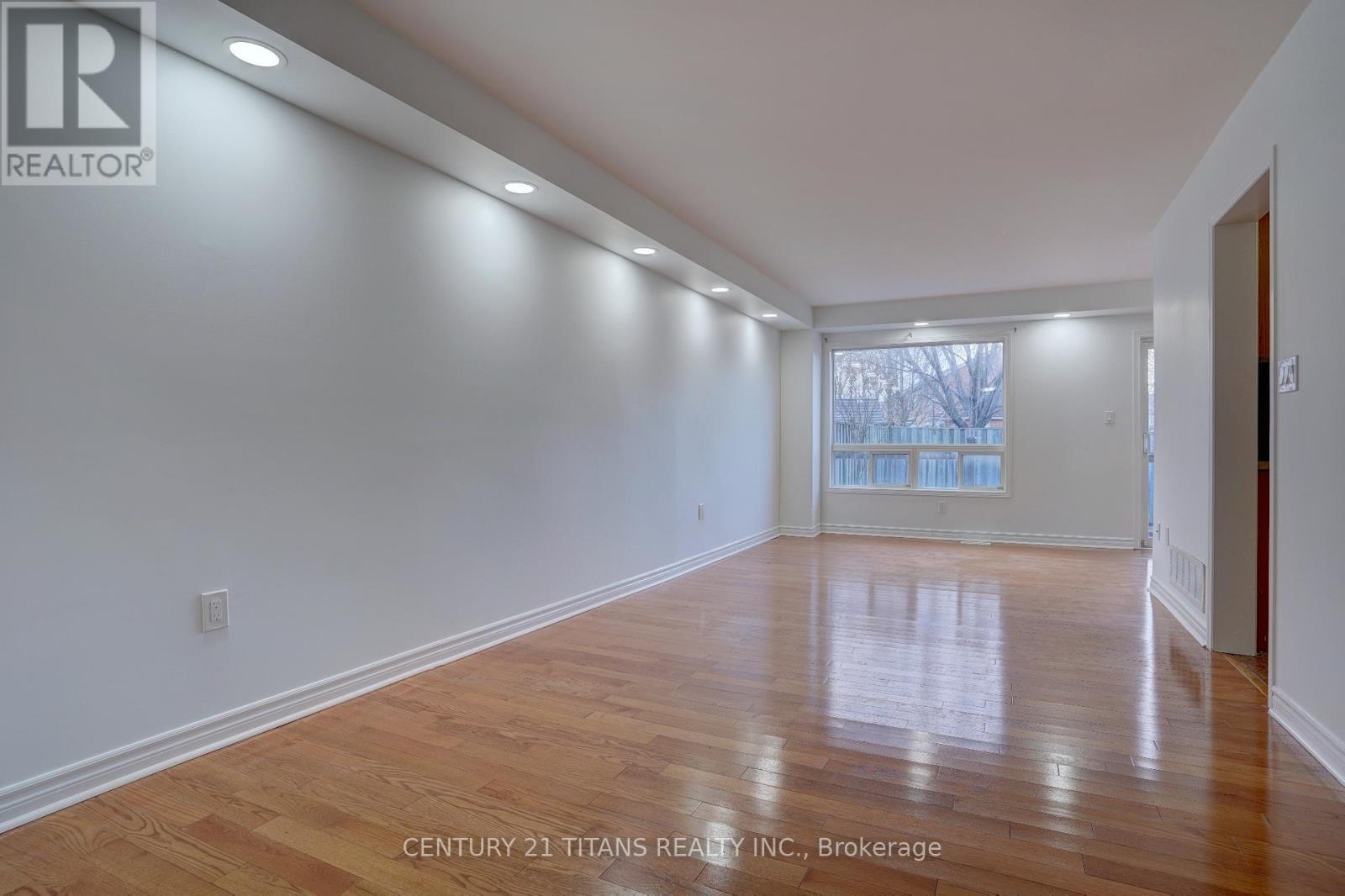 97 Triple Crown Avenue, Toronto, ON - Indoor Photo Showing Other Room