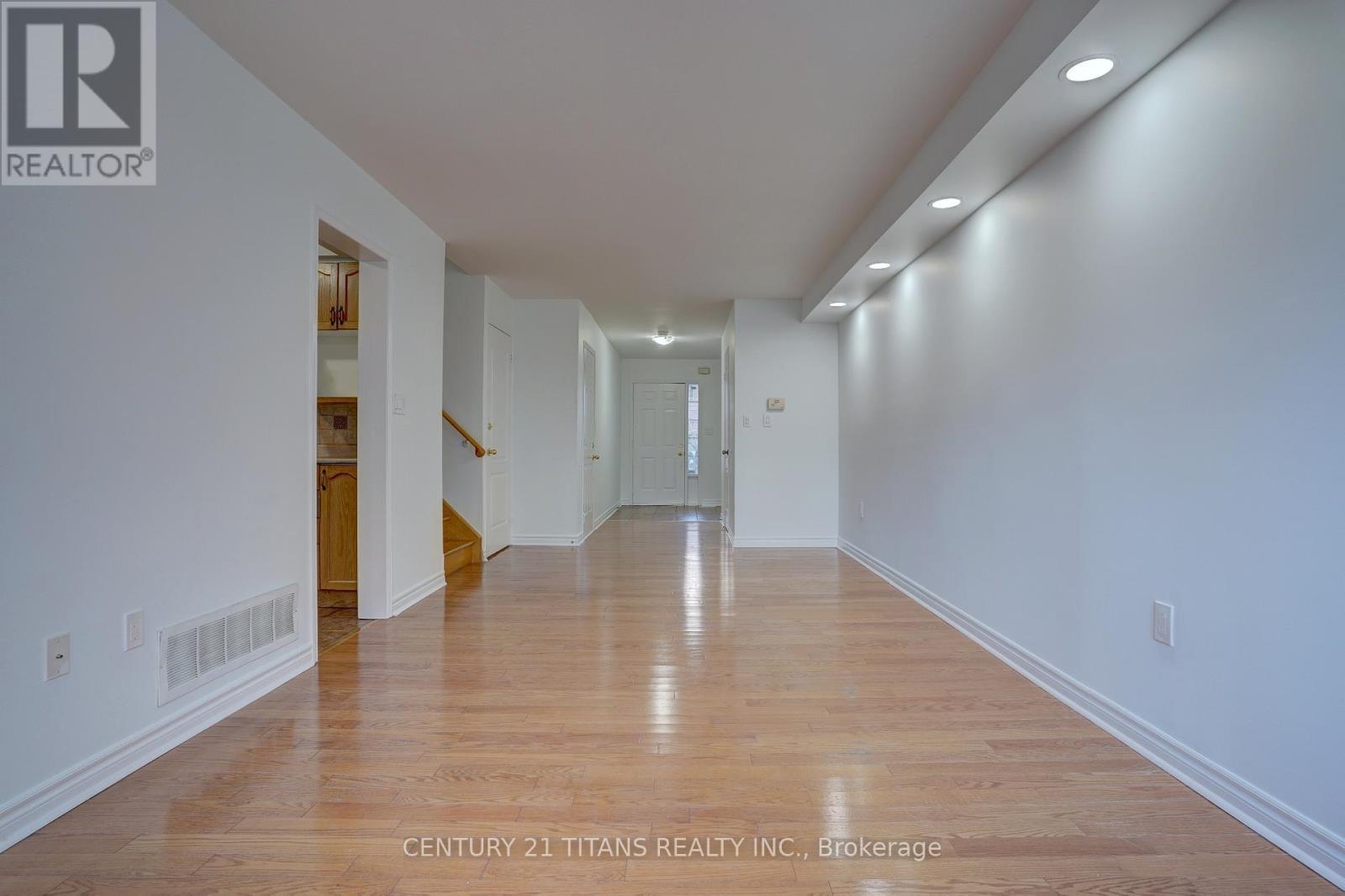 97 Triple Crown Avenue, Toronto, ON - Indoor Photo Showing Other Room