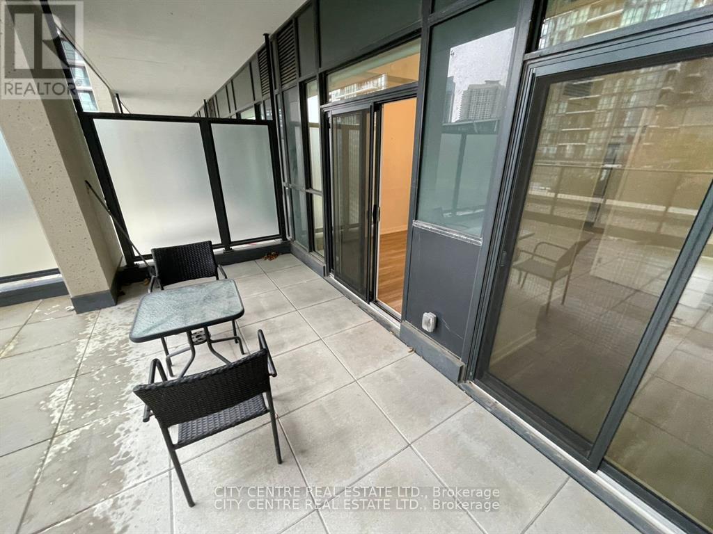 609 - 4085 Parkside Village Drive, Mississauga, ON - Outdoor With Exterior