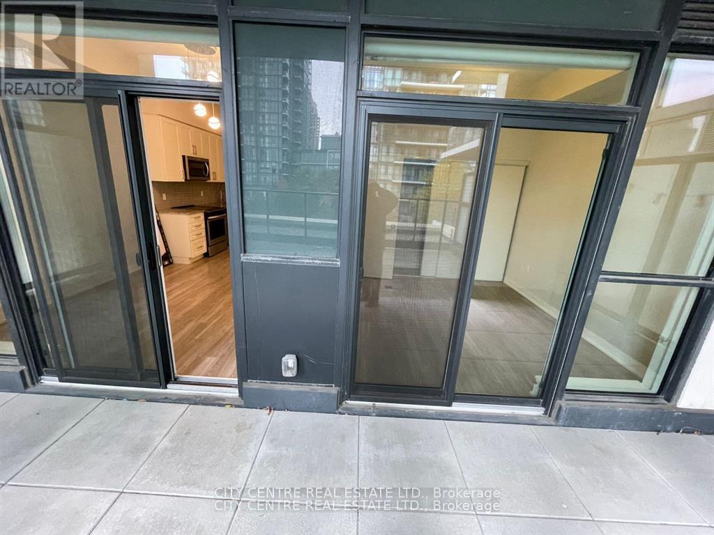 609 - 4085 Parkside Village Drive, Mississauga, ON - Outdoor With Exterior