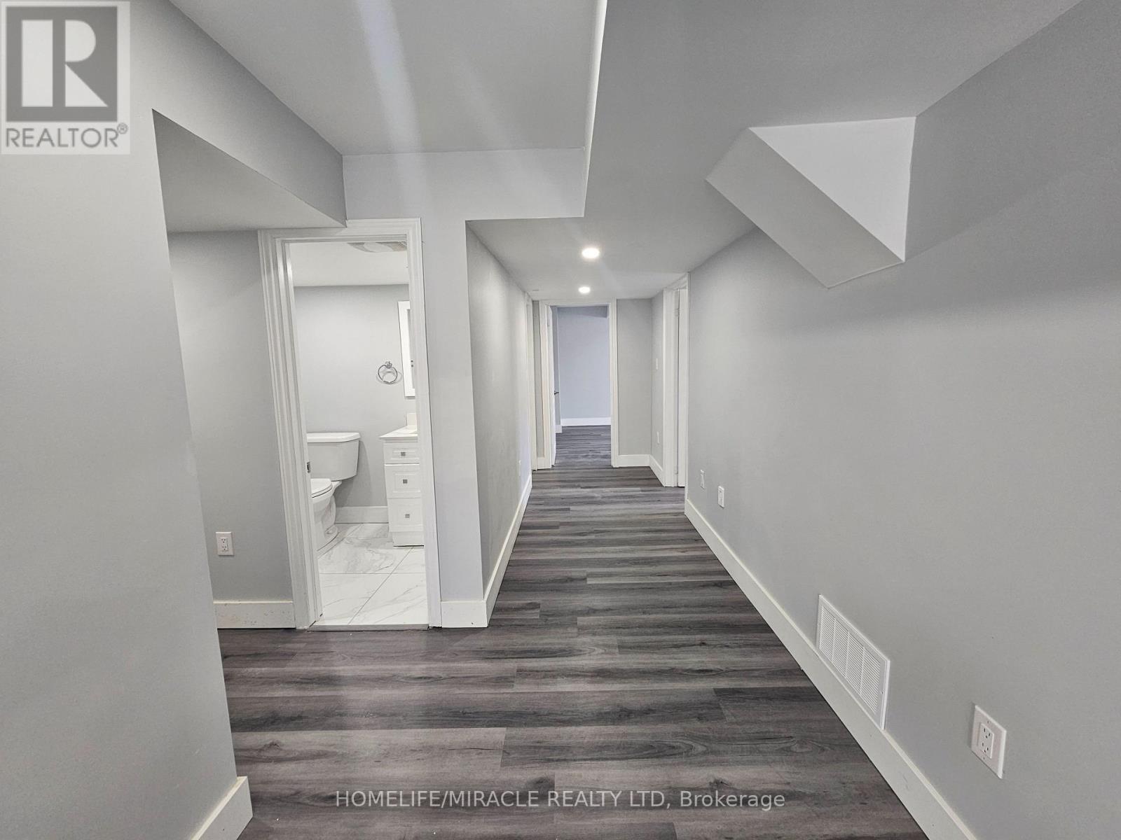 6306 Crickadorn Court N, Mississauga, ON