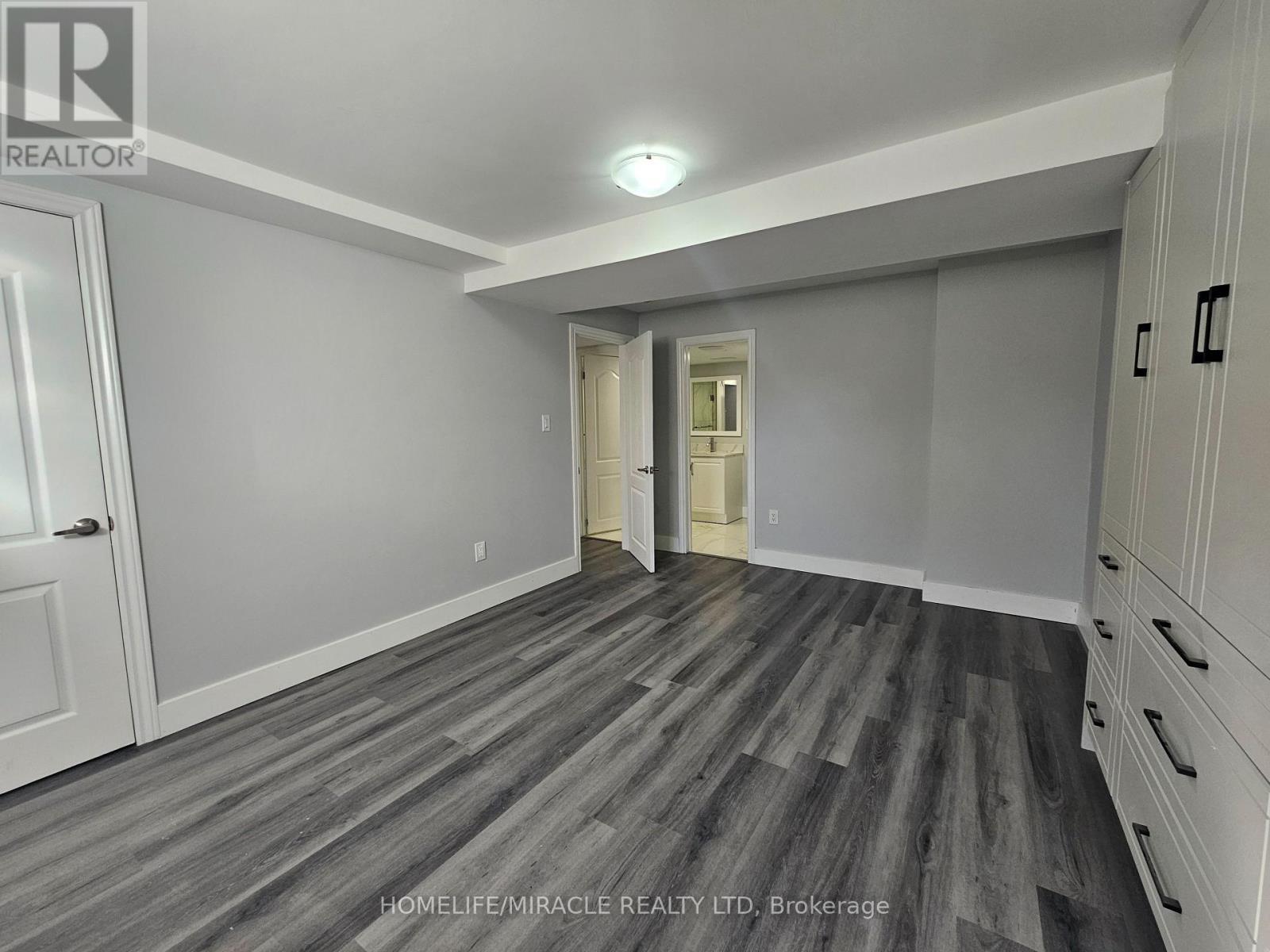 6306 Crickadorn Court N, Mississauga, ON