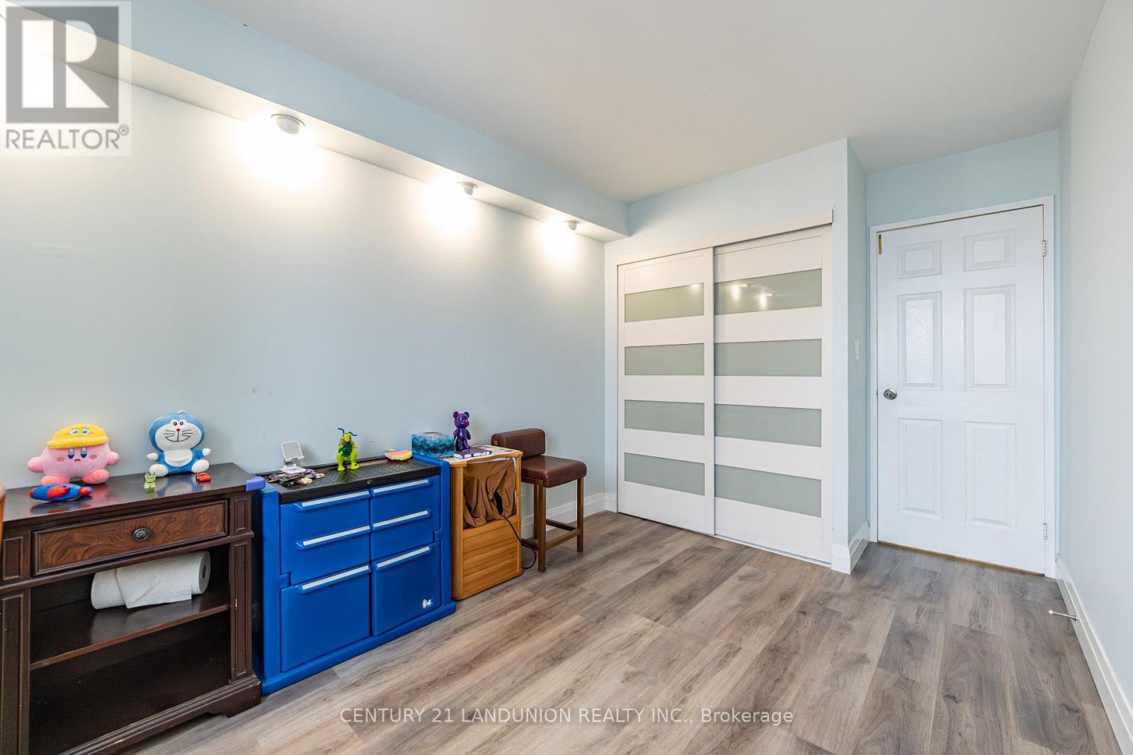 1209 - 55 Bamburgh Circle, Toronto, ON - Indoor