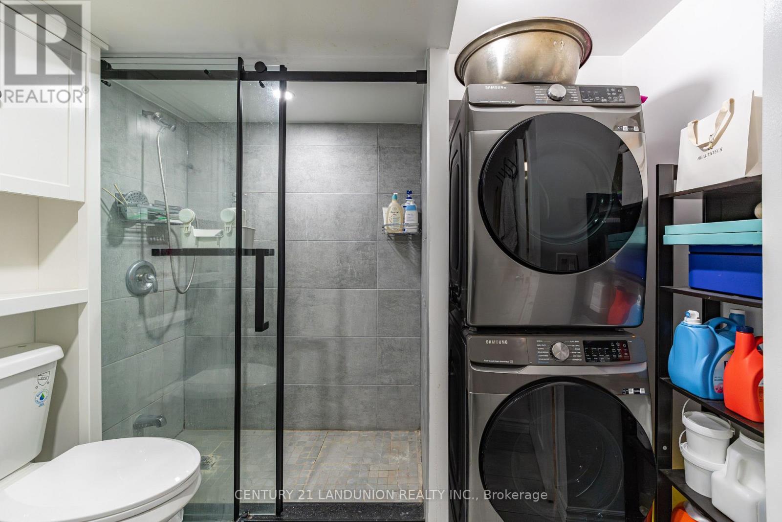 1209 - 55 Bamburgh Circle, Toronto, ON - Indoor Photo Showing Laundry Room