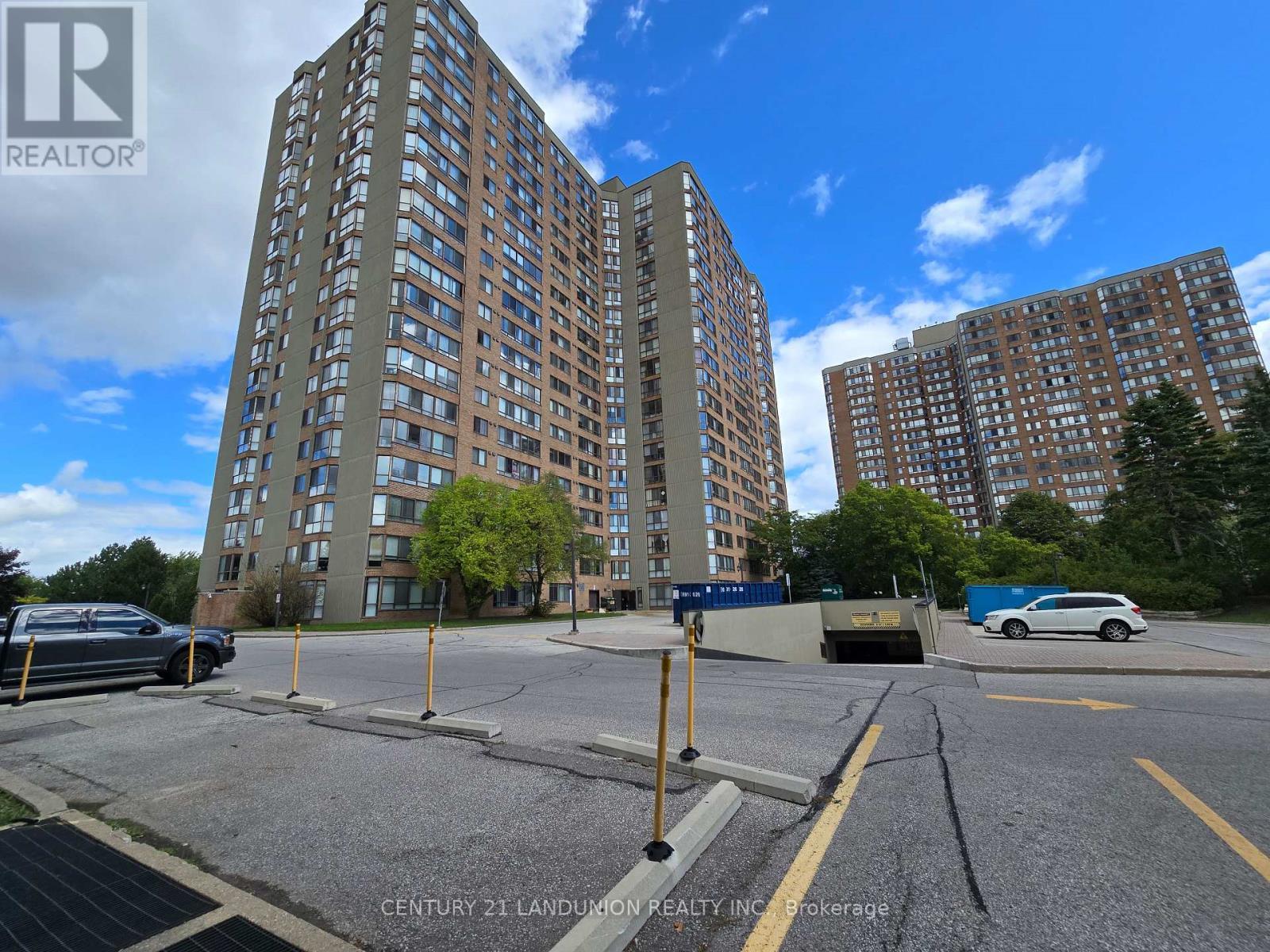 1209 - 55 Bamburgh Circle, Toronto, ON - Outdoor With Facade