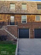 43-11 Stonedale Placeway Toronto, ON M3B 1W3