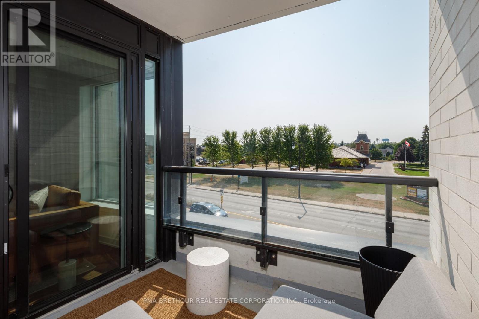 210 - 31 Huron Street, Collingwood, ON - Outdoor With Exterior