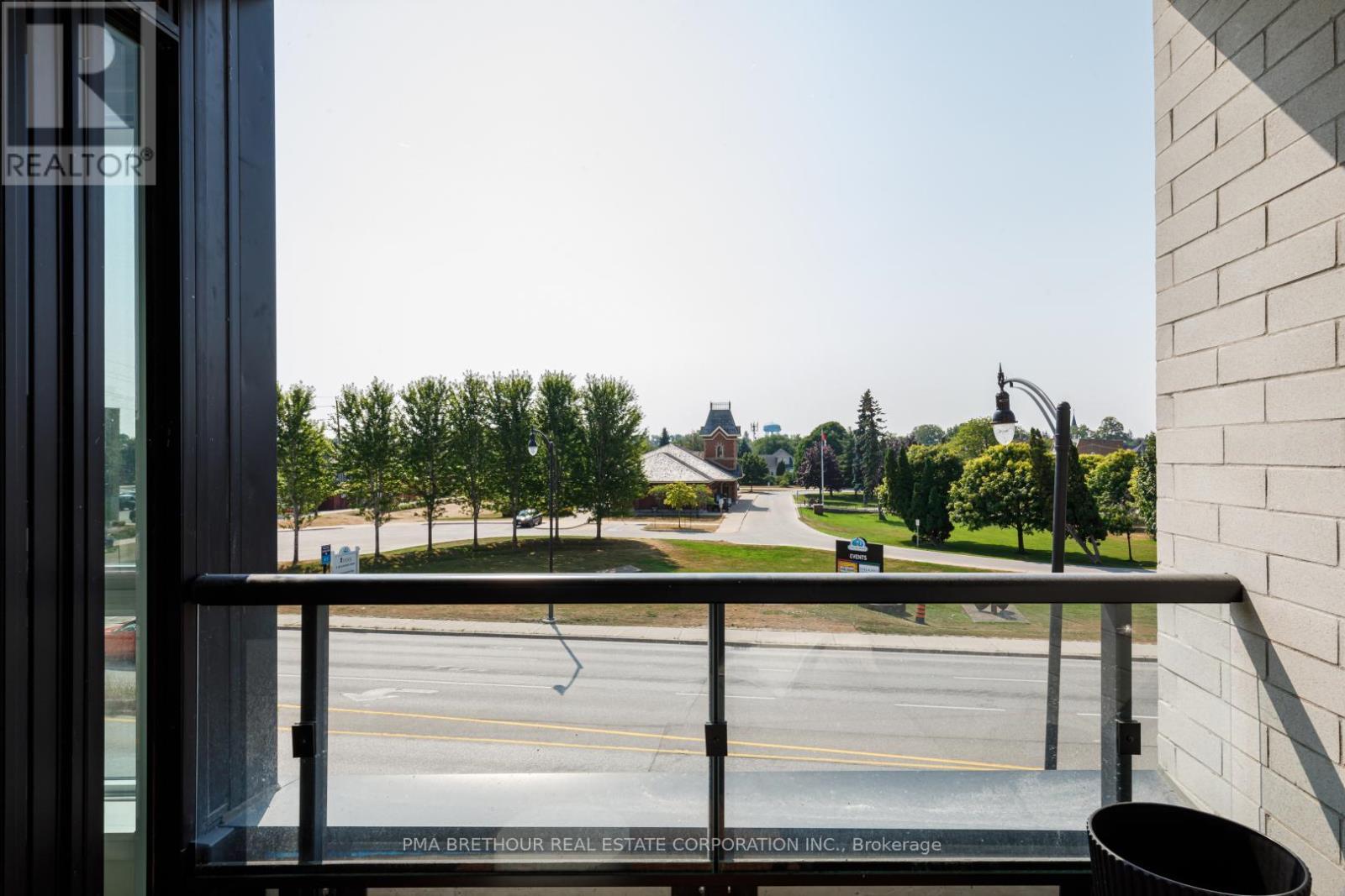 210 - 31 Huron Street, Collingwood, ON -