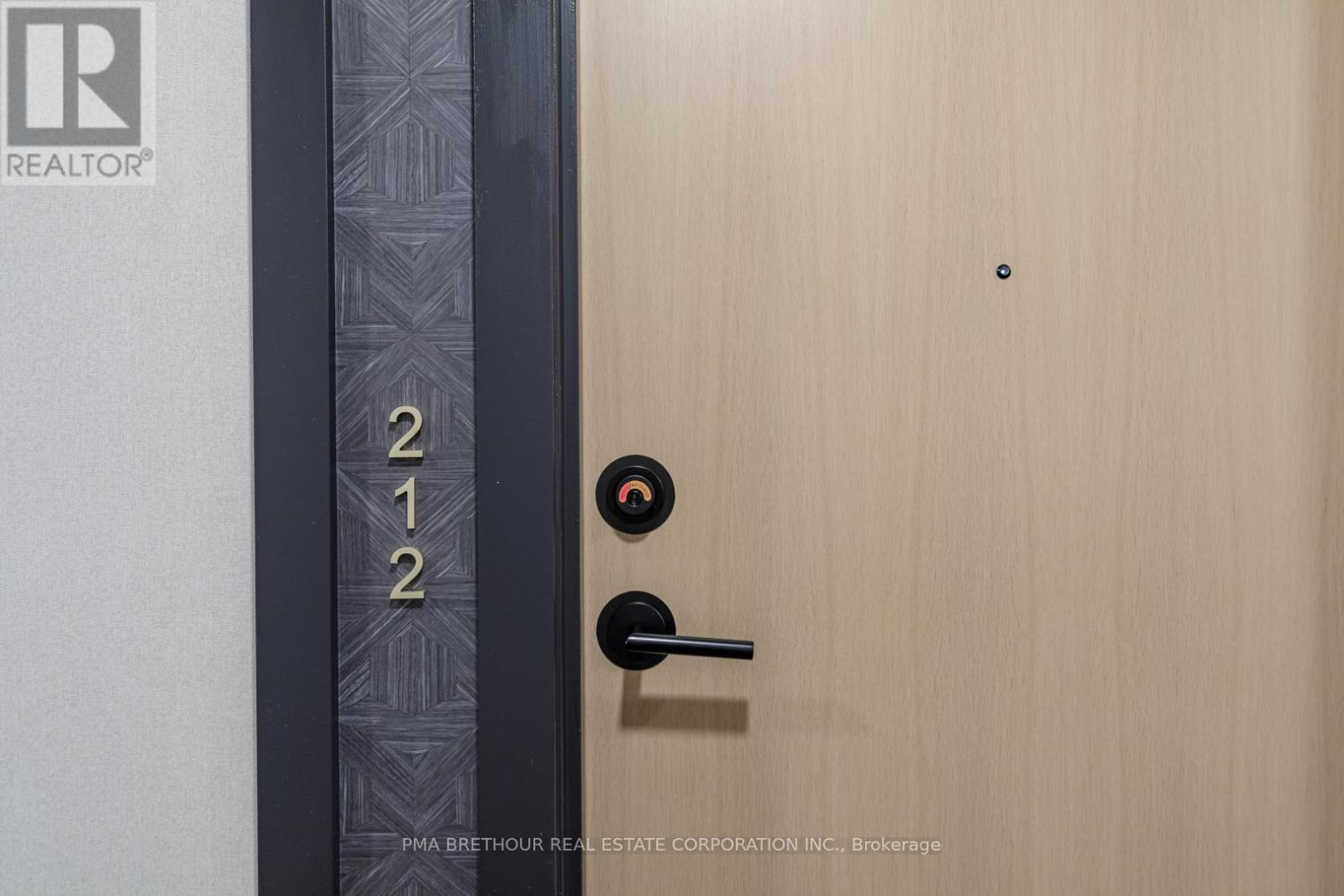 212 - 31 Huron Street, Collingwood, ON -