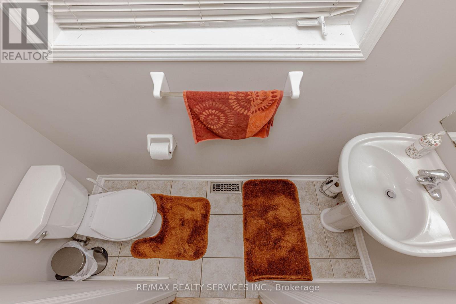 47 Curran Hall Crescent, Toronto, ON - Indoor Photo Showing Bathroom