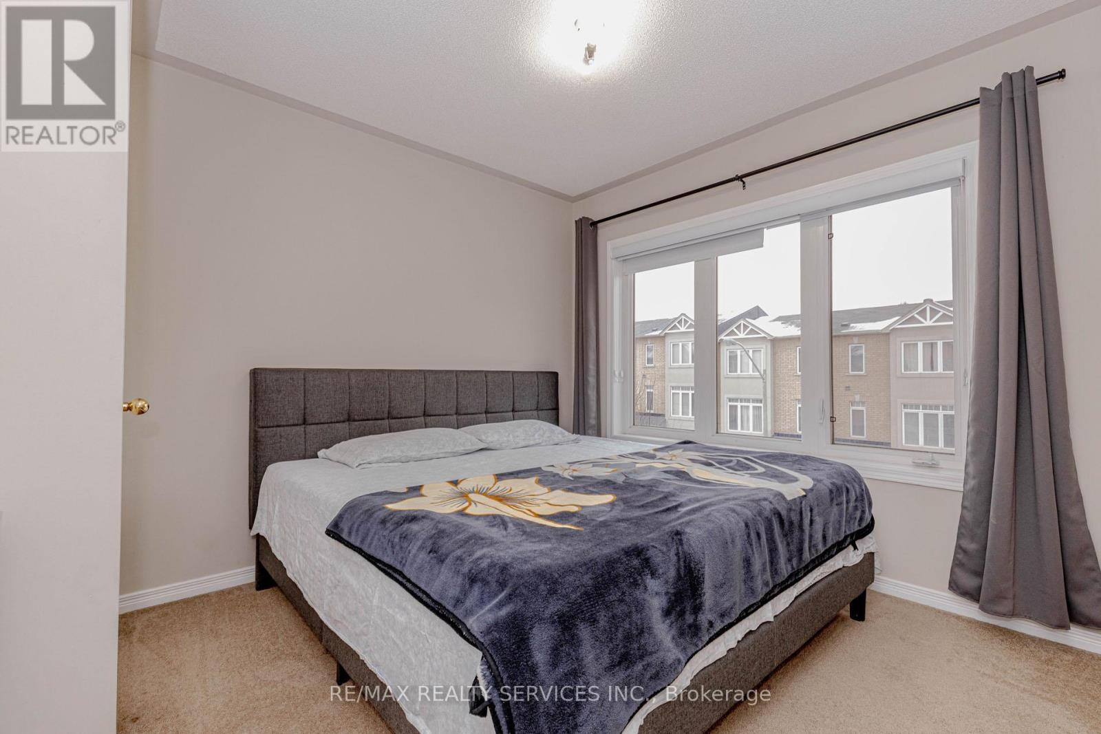 47 Curran Hall Crescent, Toronto, ON - Indoor Photo Showing Bedroom