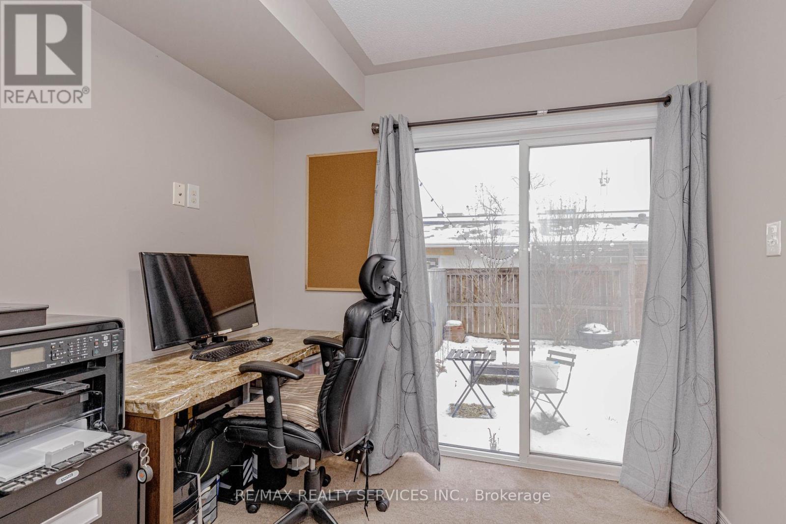 47 Curran Hall Crescent, Toronto, ON - Indoor Photo Showing Office