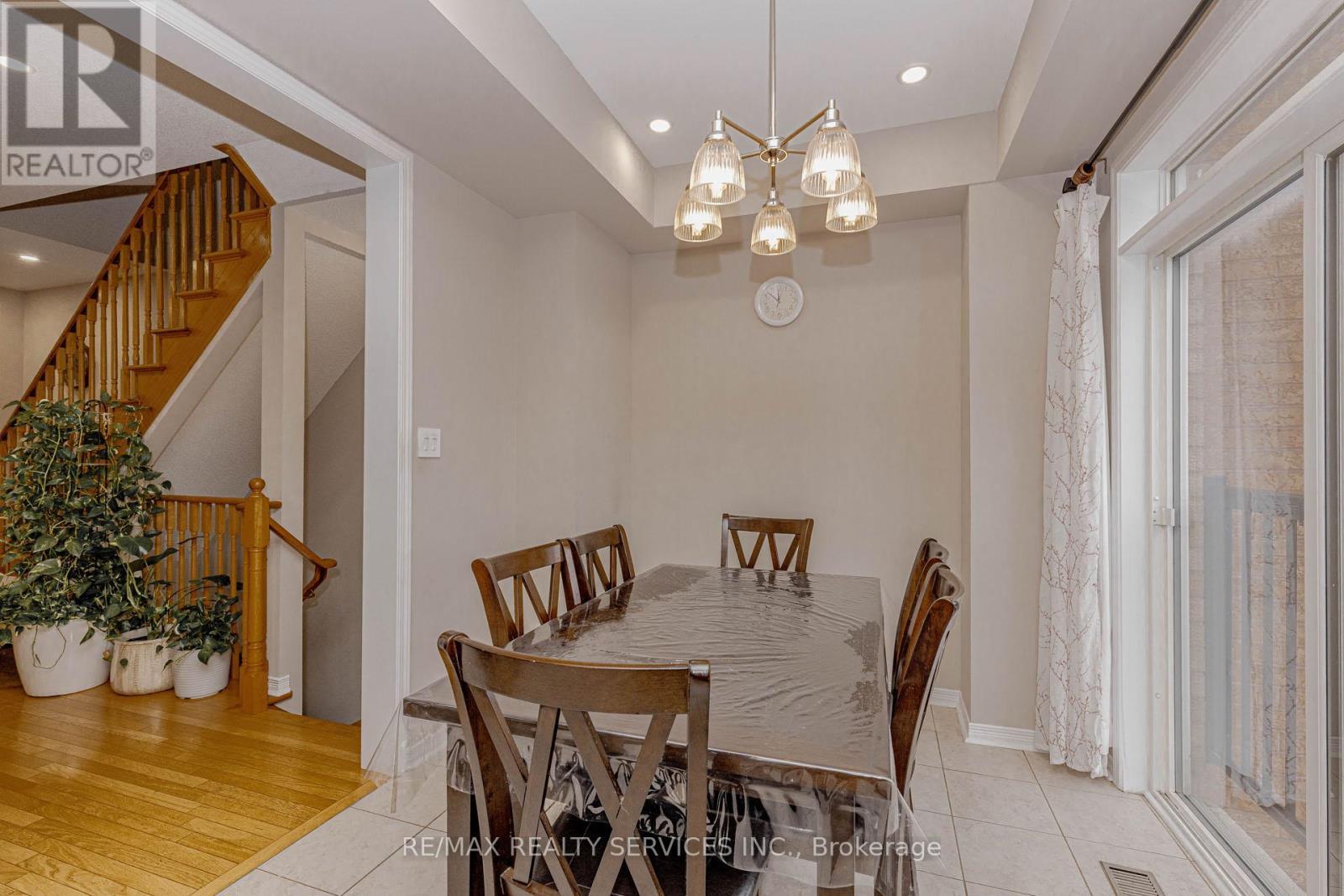 47 Curran Hall Crescent, Toronto, ON - Indoor Photo Showing Dining Room