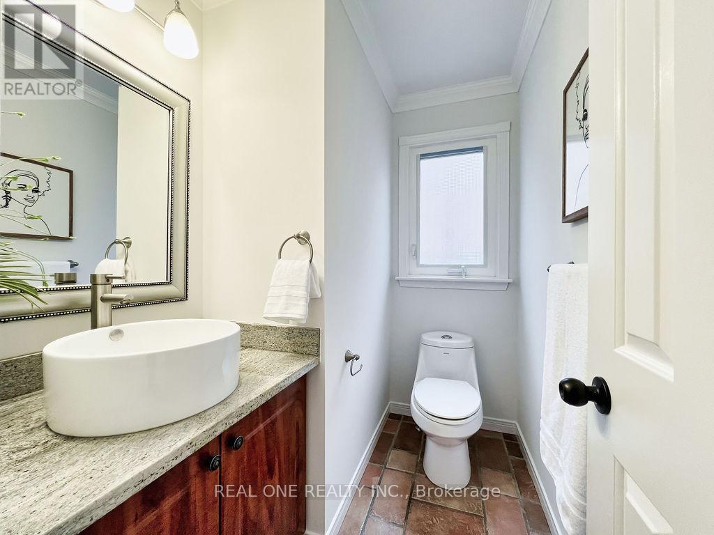 38 Mckay Crescent, Markham, ON - Indoor Photo Showing Bathroom