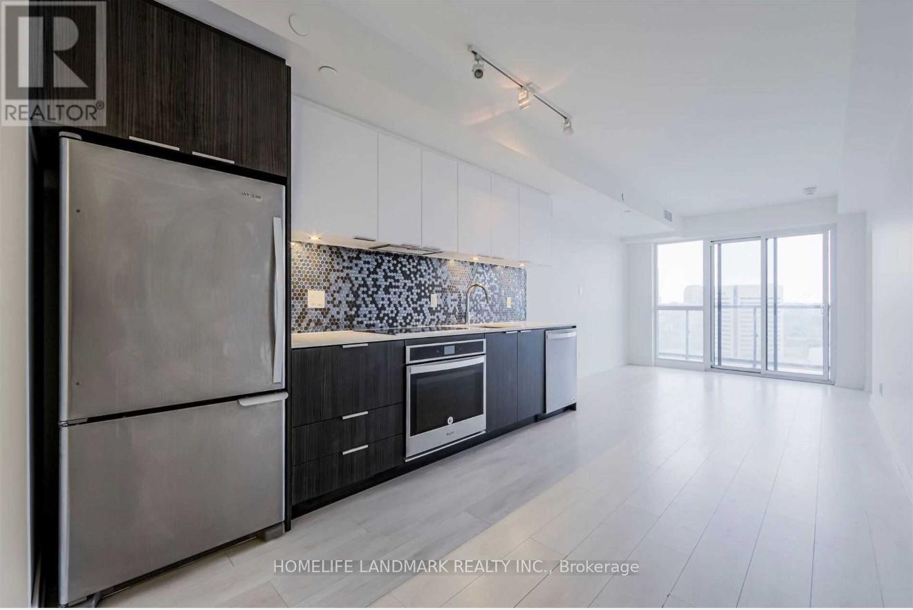 1506 - 2 Sonic Way, Toronto, ON - Indoor Photo Showing Kitchen