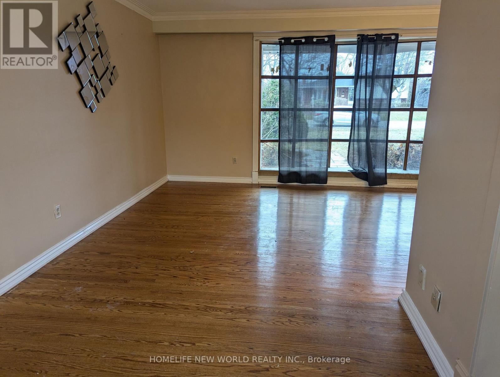 2053 Saxon Road, Oakville, ON - Indoor Photo Showing Other Room