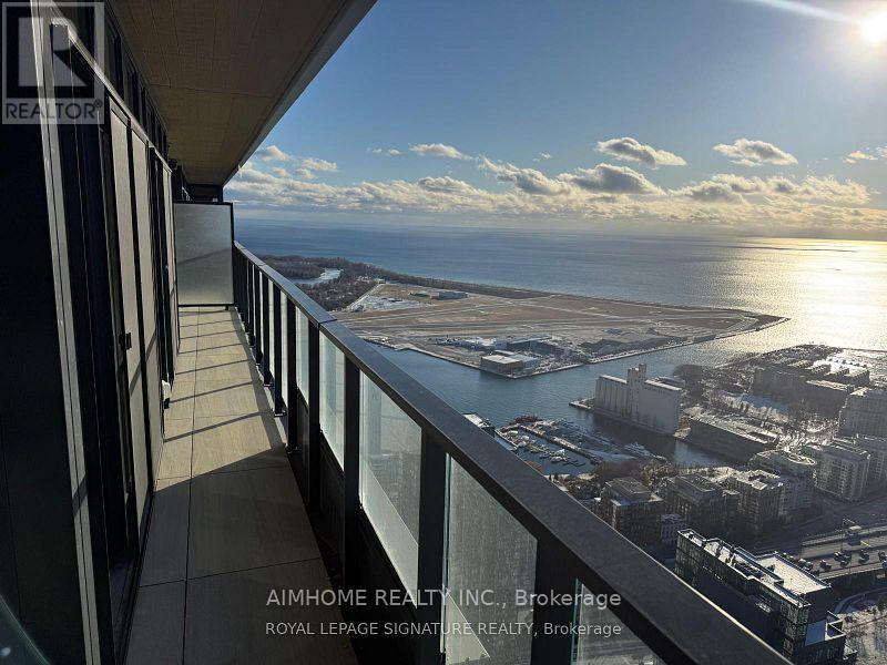 6801 - 3 Concord Cityplace Way, Toronto, ON - Outdoor With Balcony With View