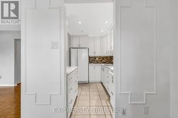 Artistic custom wall mouldings. -