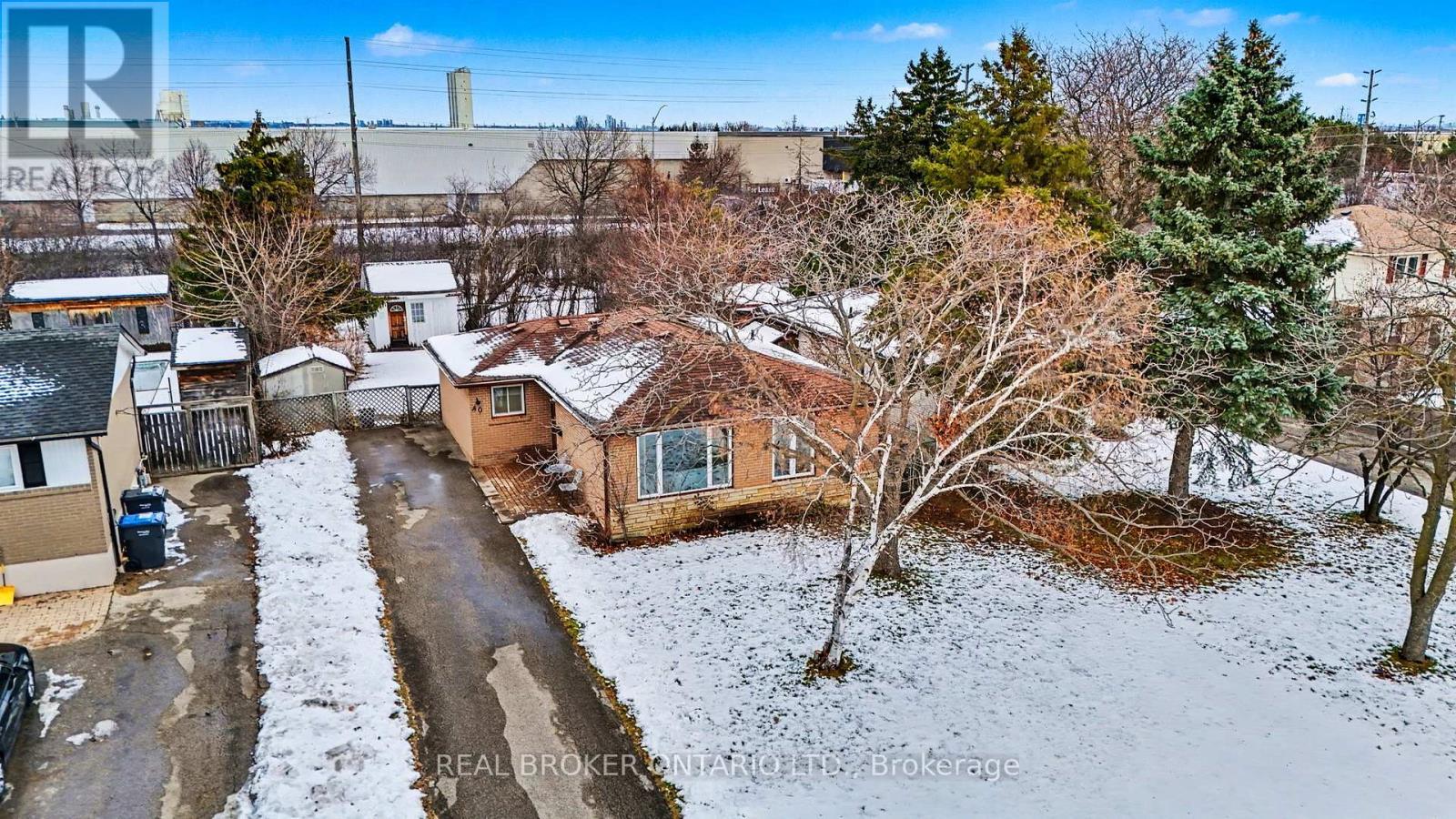 40 Flavian Crescent, Brampton, ON - Outdoor