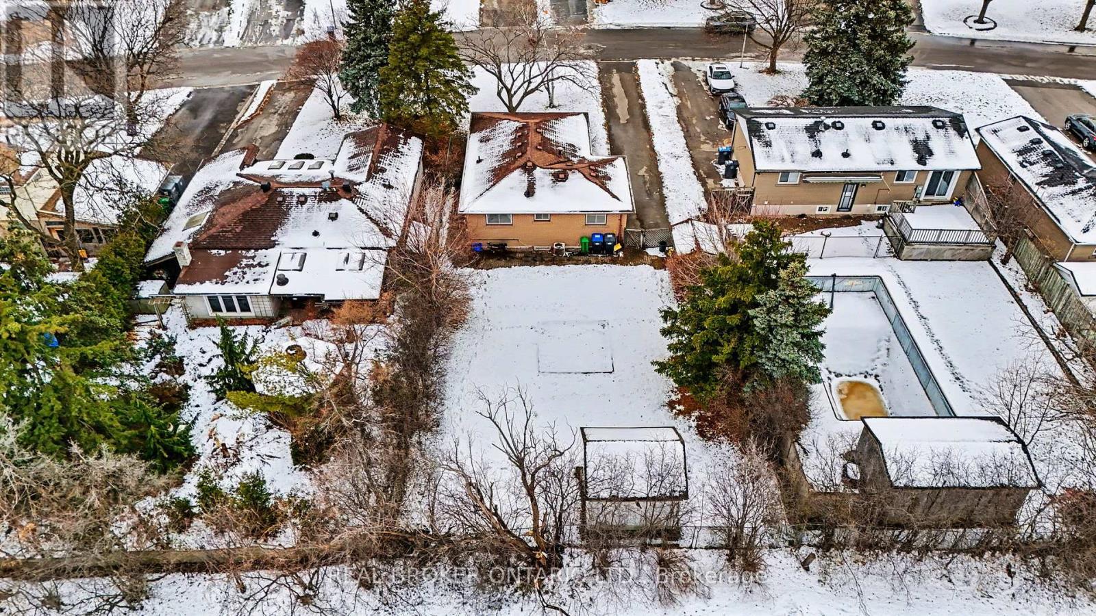 40 Flavian Crescent, Brampton, ON - Outdoor