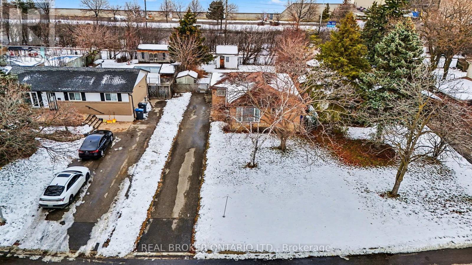 40 Flavian Crescent, Brampton, ON - Outdoor