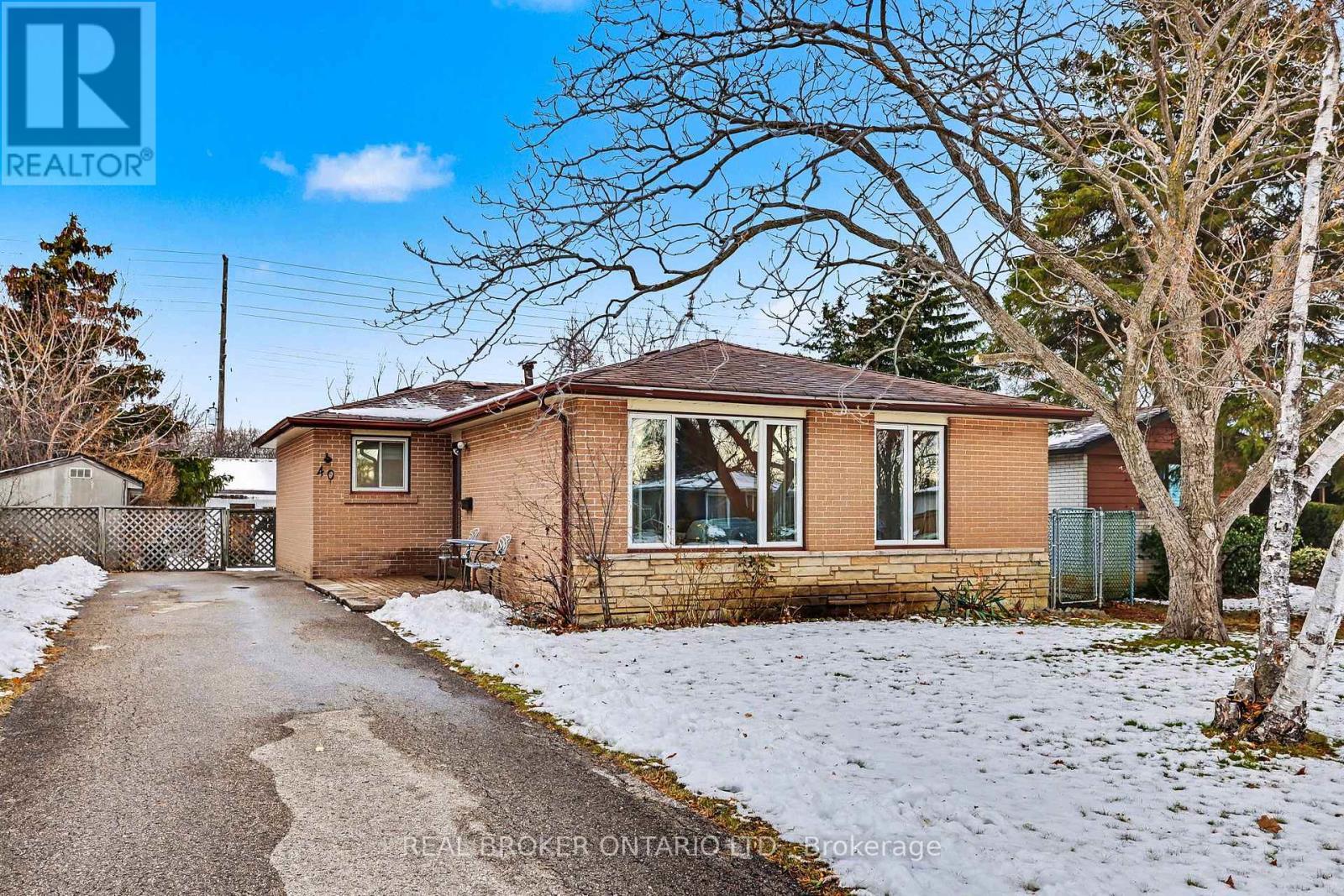 40 Flavian Crescent, Brampton, ON - Outdoor