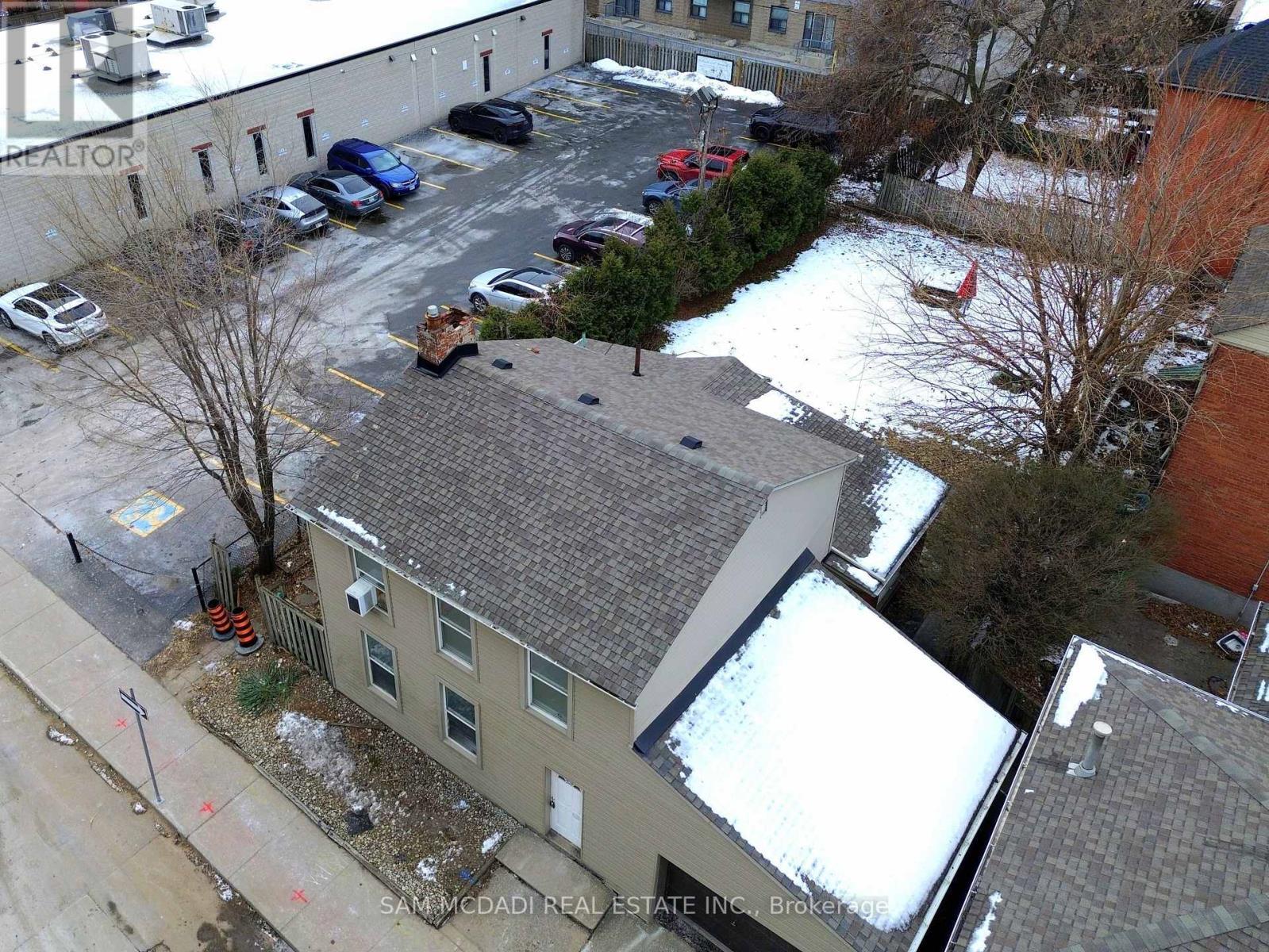 166 Jackson Street E, Hamilton, ON - Outdoor