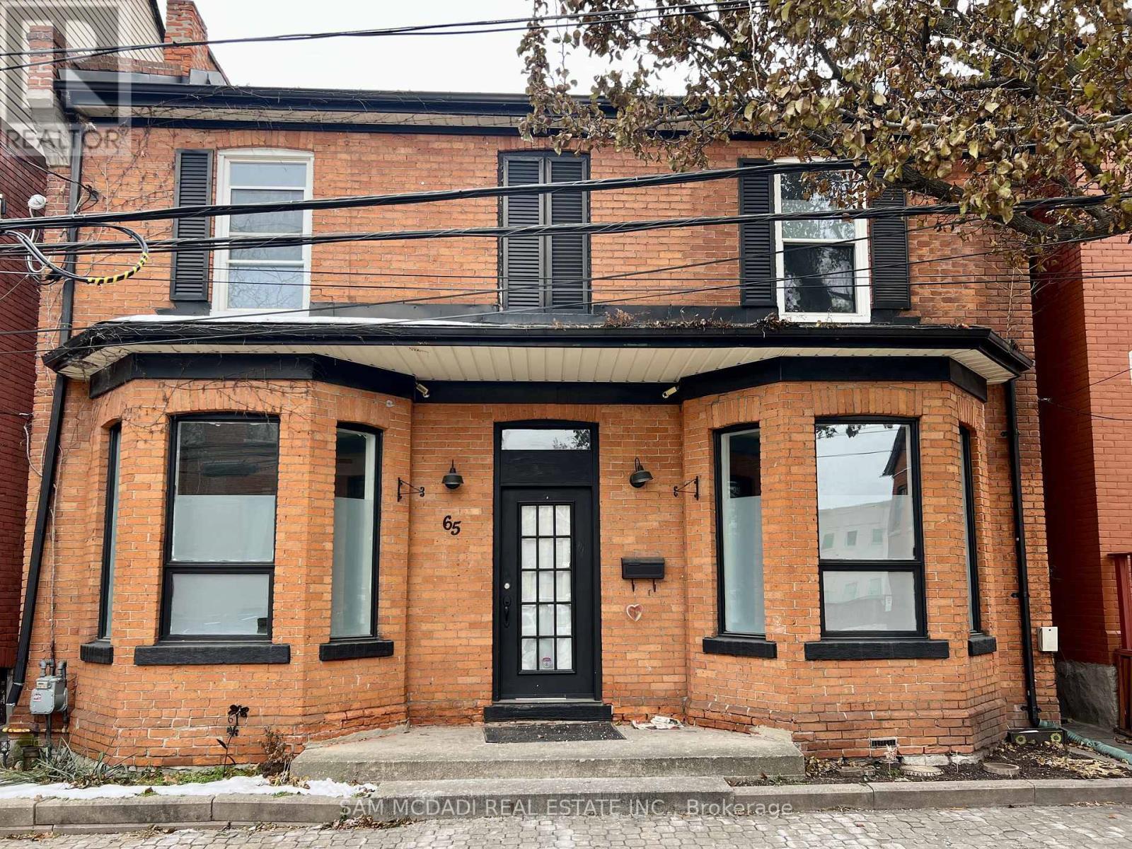 65 Walnut Street S, Hamilton, ON - Outdoor With Facade