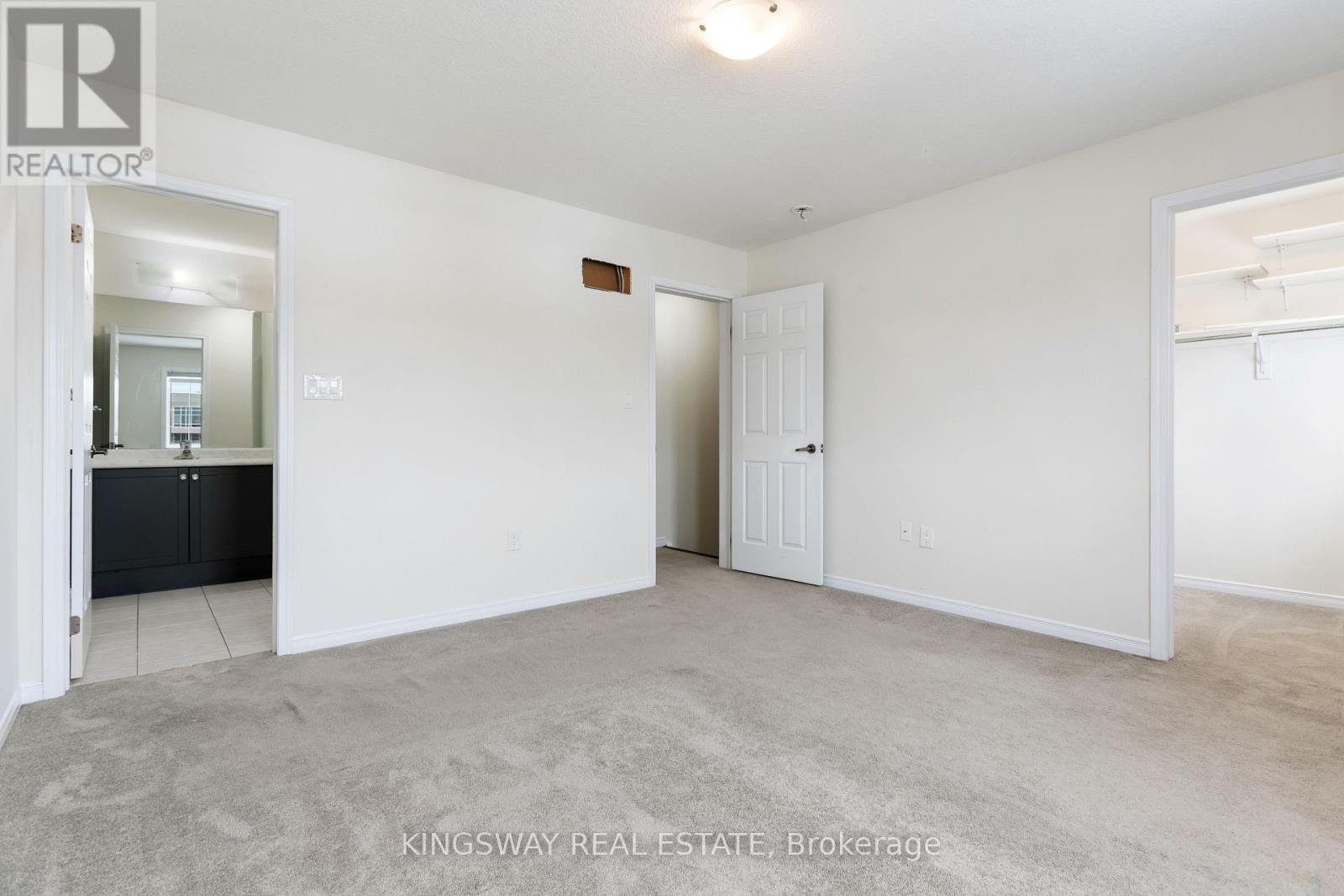 125 Thompson Road, Haldimand, ON - Indoor Photo Showing Other Room