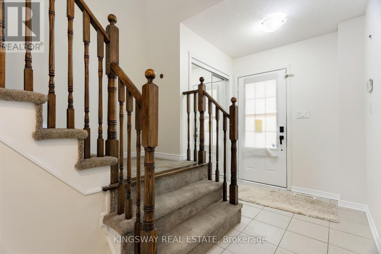 125 Thompson Road, Haldimand, ON - Indoor Photo Showing Other Room