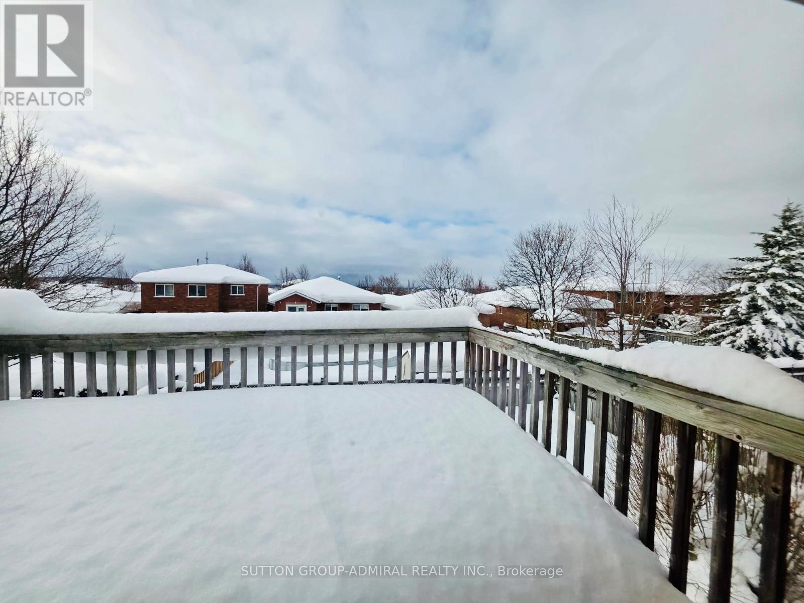 Upper - 12 Revelstoke Court, Barrie, ON - Outdoor