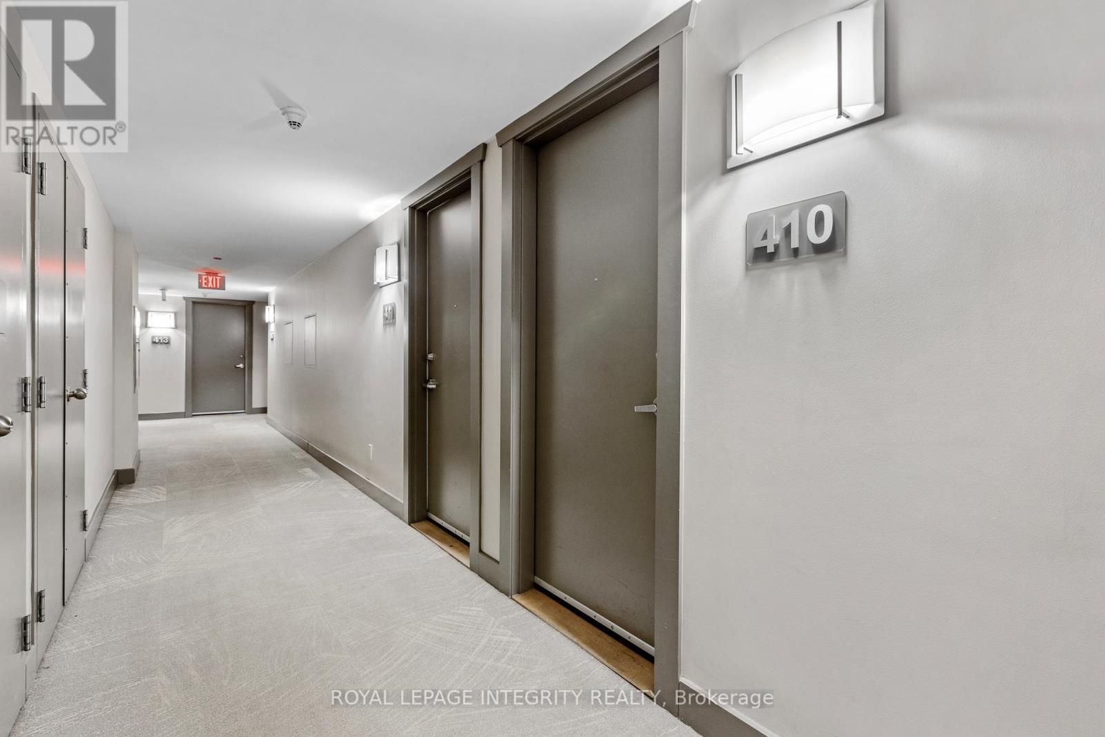 410 - 7 Marquette Avenue, Ottawa, ON - Indoor Photo Showing Other Room