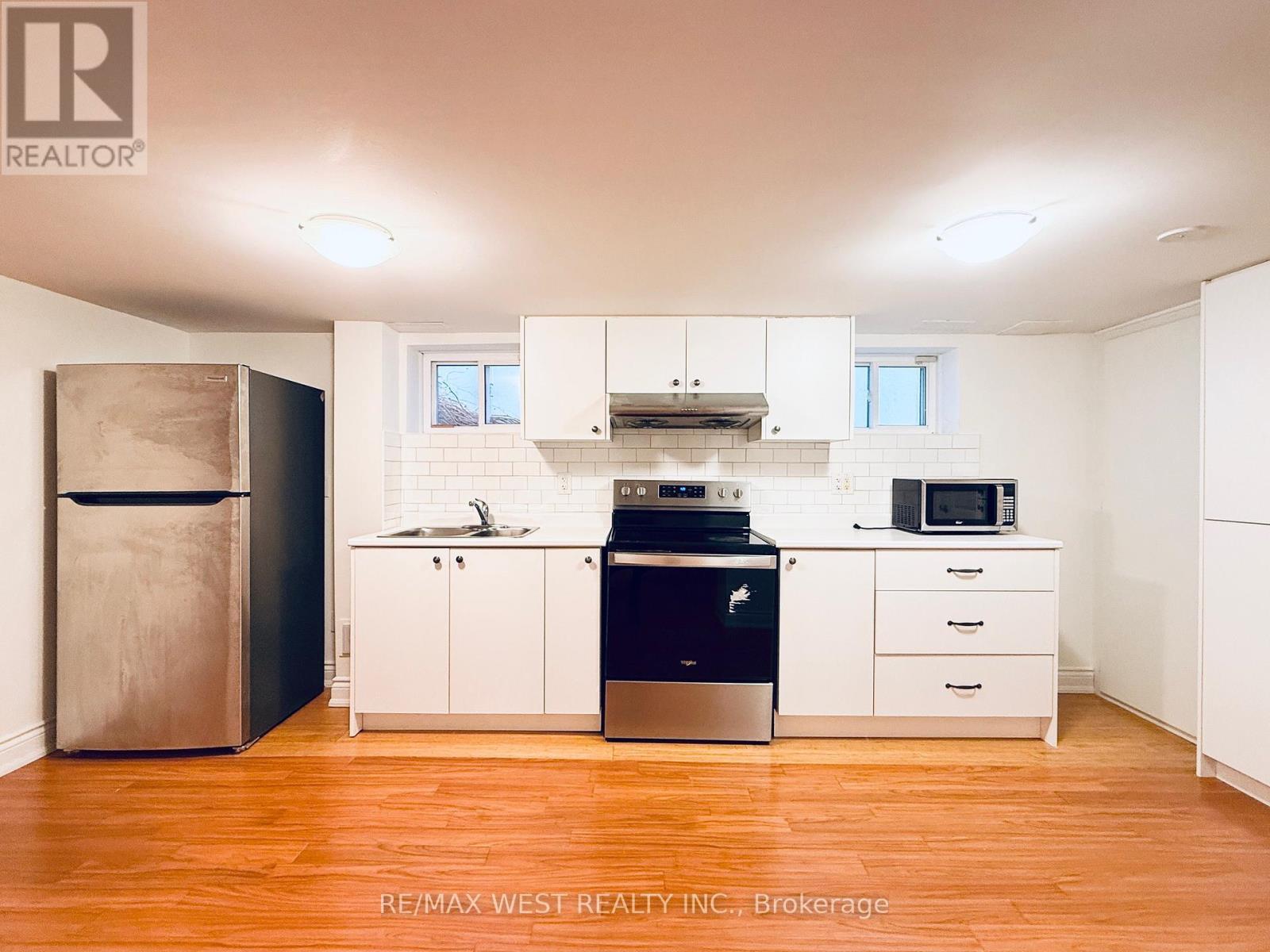 Lower - 43 Dunblaine Avenue, Toronto, ON - Indoor Photo Showing Kitchen With Double Sink