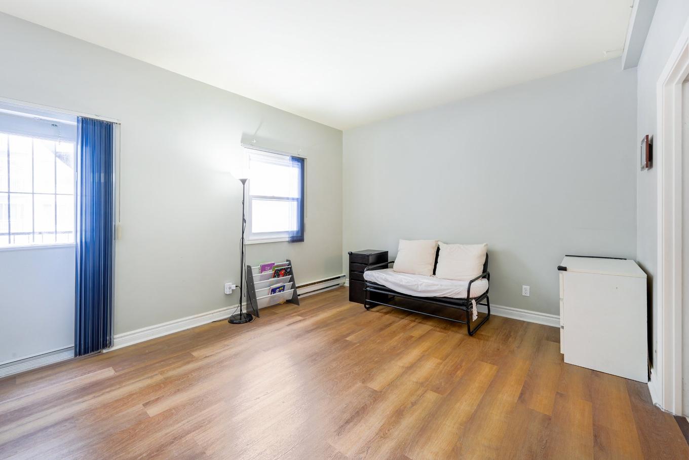 Primary bedroom - 302-3441 Rue Aylmer, Montréal (Le Plateau-Mont-Royal), QC - Indoor