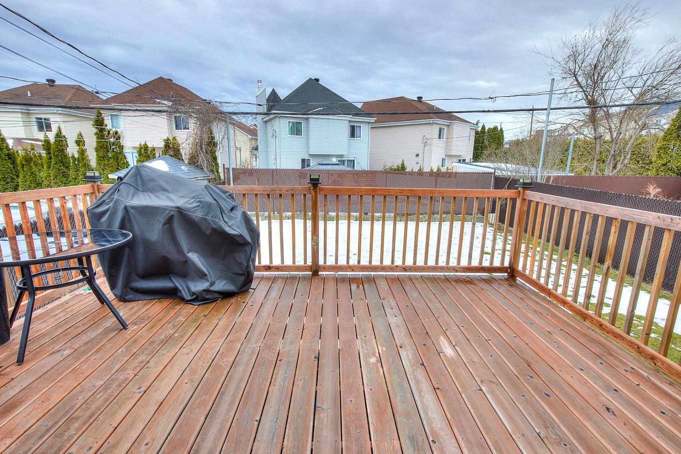 Backyard - 214 Rue Des Noisetiers, Laval (Duvernay), QC - Outdoor With Deck Patio Veranda With Exterior