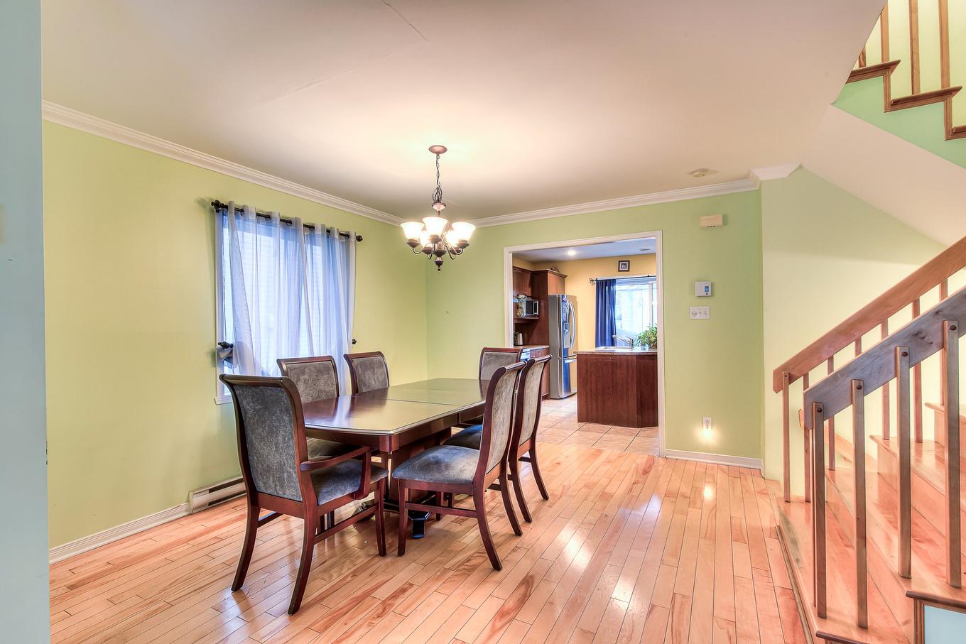Dining room - 214 Rue Des Noisetiers, Laval (Duvernay), QC - Indoor Photo Showing Dining Room