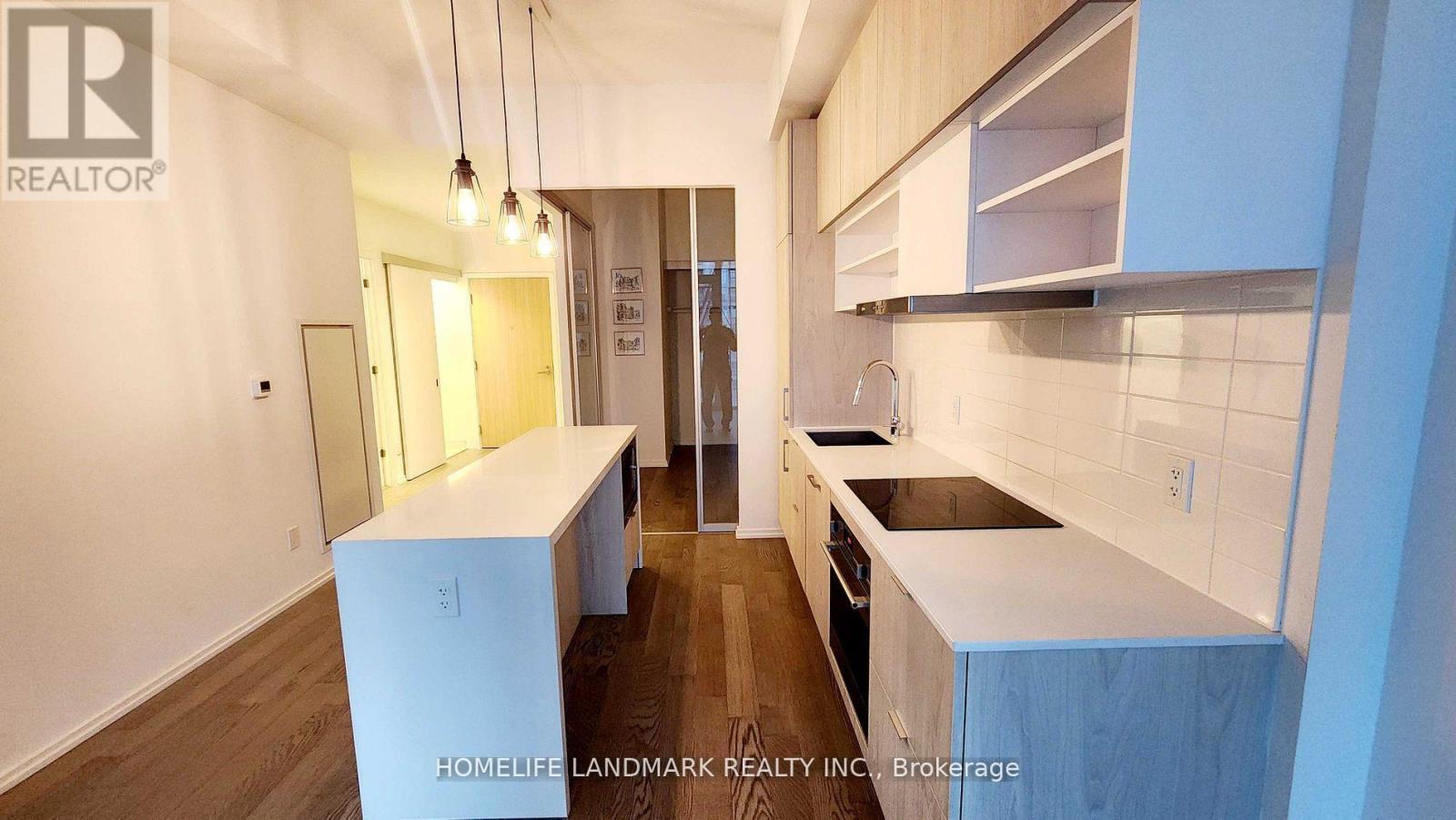 1510 - 5 Soudan Avenue, Toronto, ON - Indoor Photo Showing Kitchen