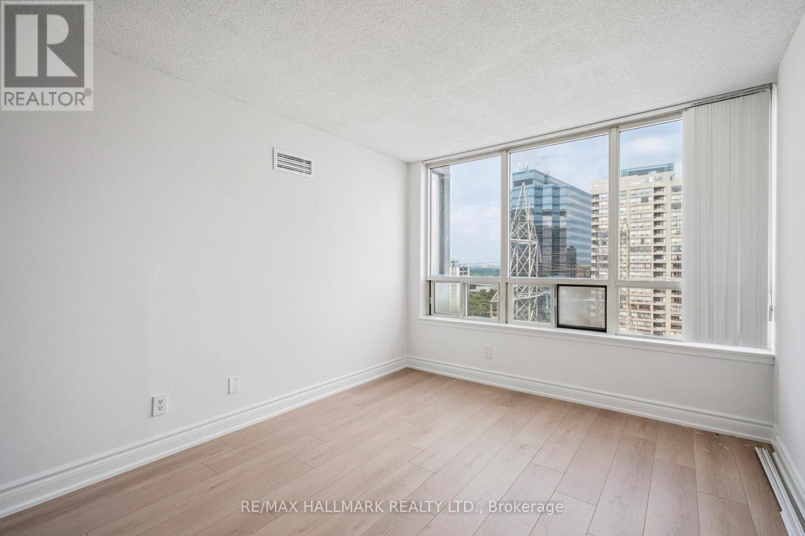 1214 - 7 Bishop Avenue, Toronto, ON - Indoor Photo Showing Other Room