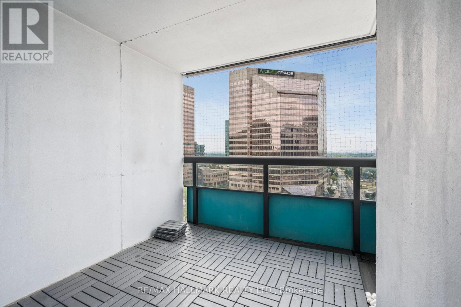 1214 - 7 Bishop Avenue, Toronto, ON - Outdoor