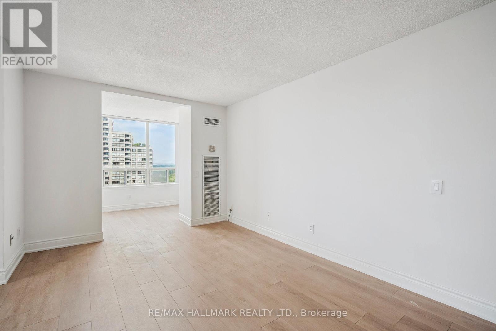 1214 - 7 Bishop Avenue, Toronto, ON - Indoor Photo Showing Other Room