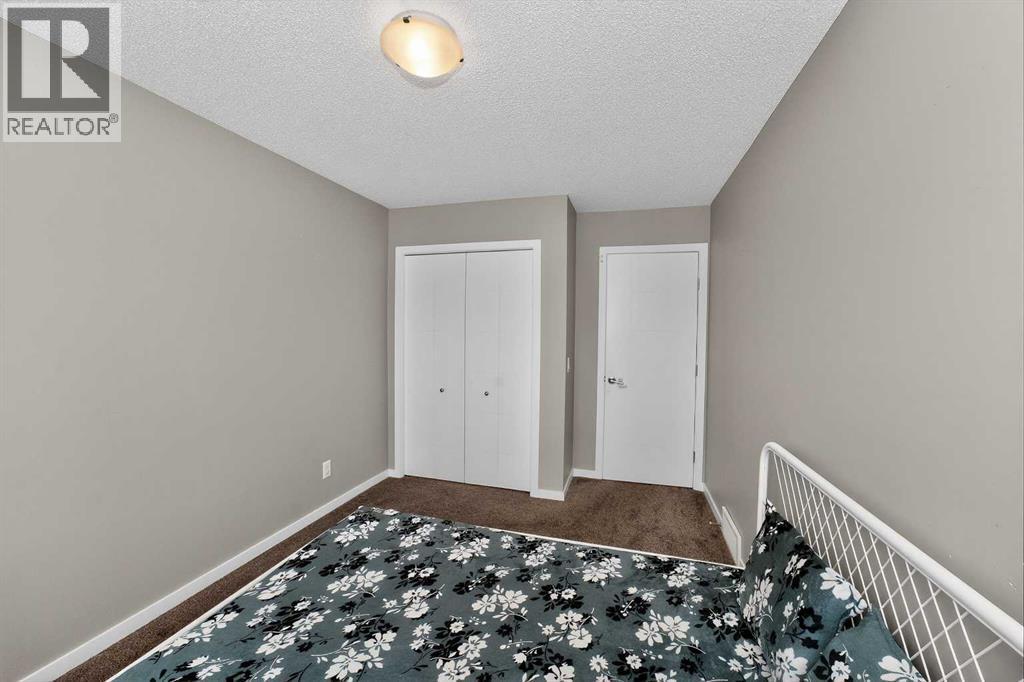 45 Redstone Drive Ne, Calgary, AB - Indoor Photo Showing Other Room