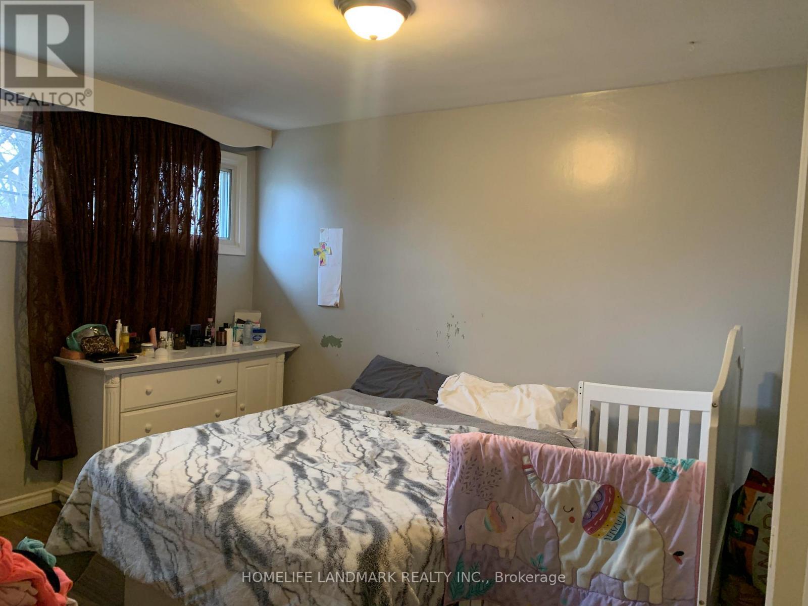 145 Tulloch Drive, Ajax, ON - Indoor Photo Showing Bedroom